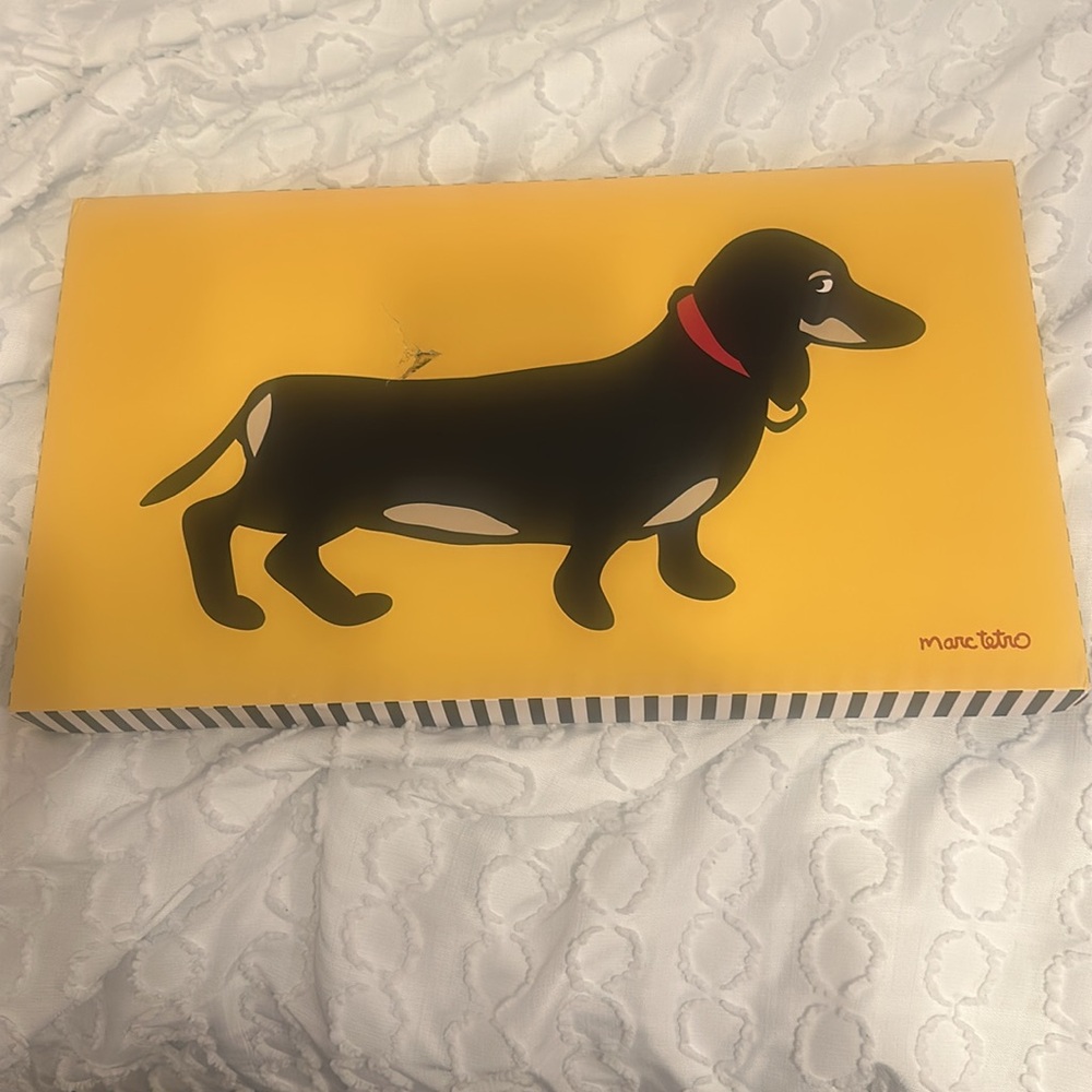 NWT Marc Tetro Dachshund Dog Crossbody Bag & Beanie Hat Gift Set- price is firm - Picture 5 of 11